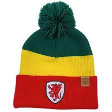 Wales 'YMA O HYD' Bobble Hat