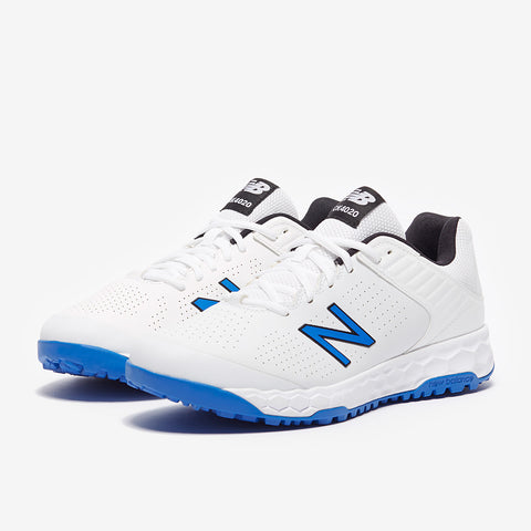 New Balance KC4020 Rubber Cricket Shoes Junior